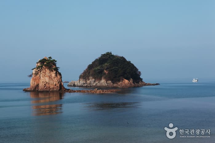 태안 안면도 — 꽃지해수욕장 낙조와 서해 바닷길